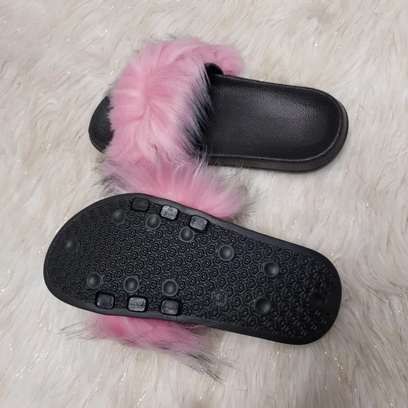 Pink Plush Furry Rubber Sole Slippers - Picture 5 of 5